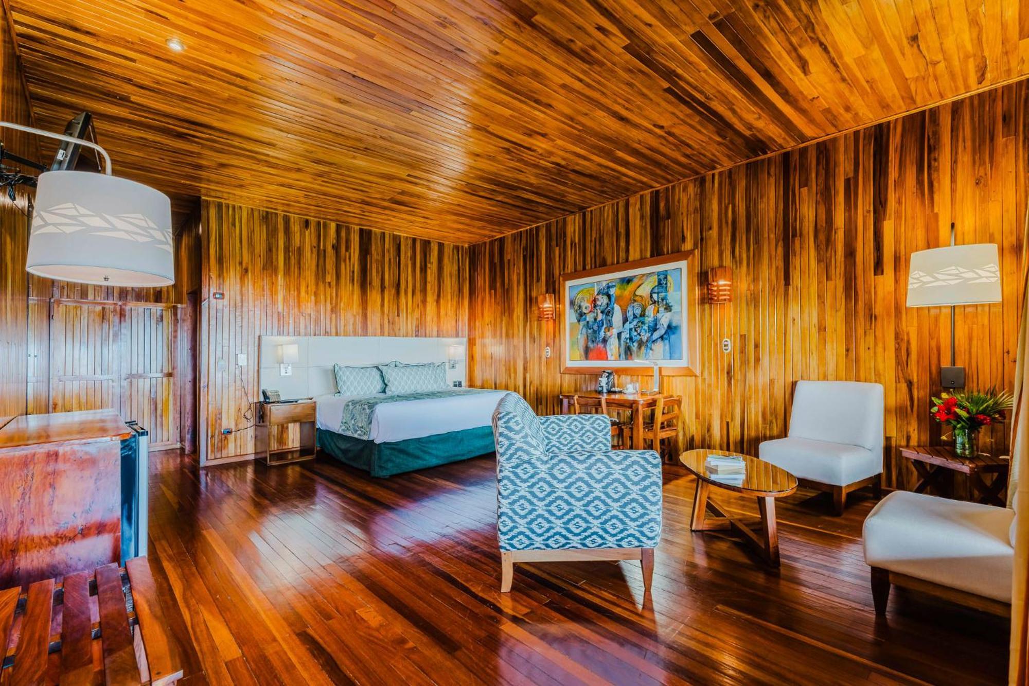 Hotel Heliconia - モンテベルデ エクステリア 写真