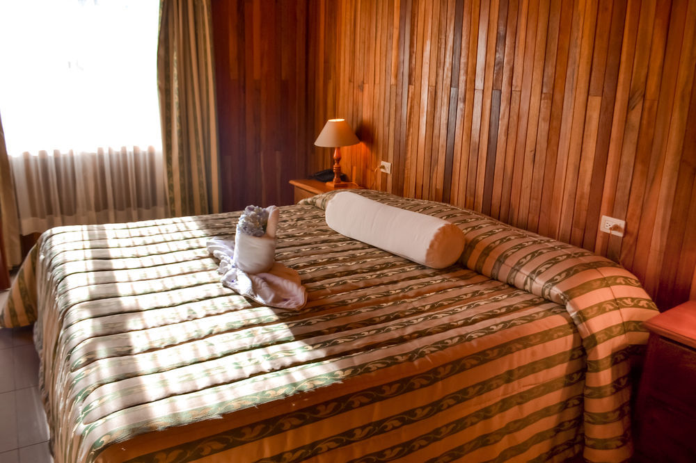 Hotel Heliconia - モンテベルデ エクステリア 写真